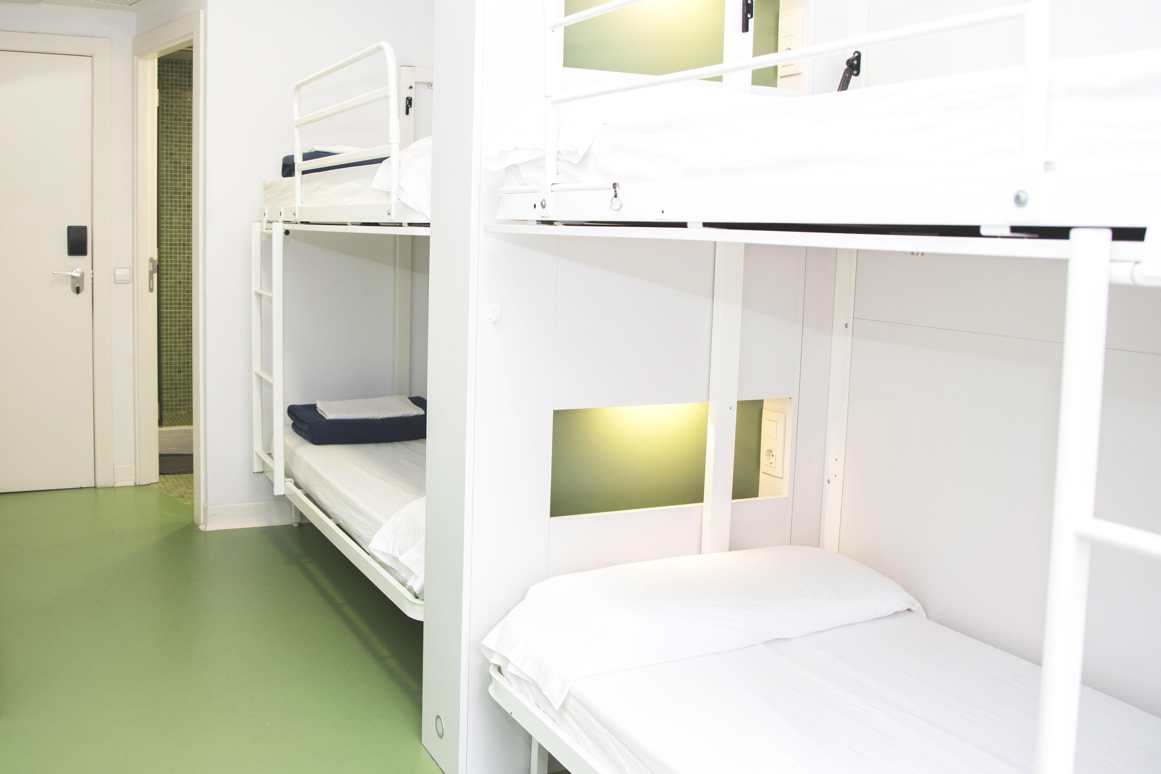 Sant Jordi Hostels Sagrada Familia — Photos 3